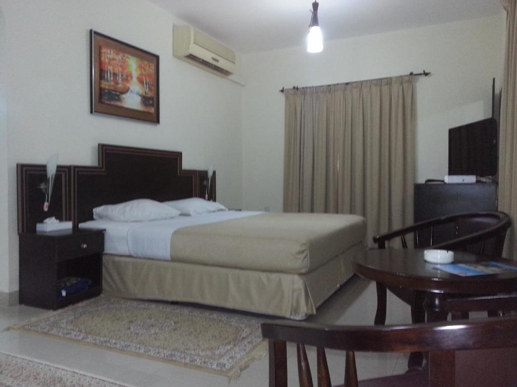 Dolphin Hotel Muscat Exterior foto